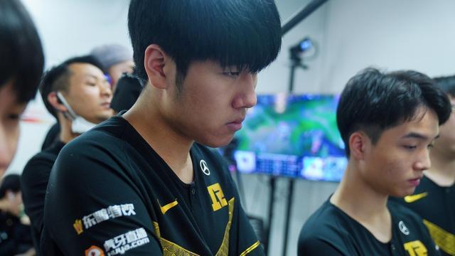 该到闲了 该到闲了